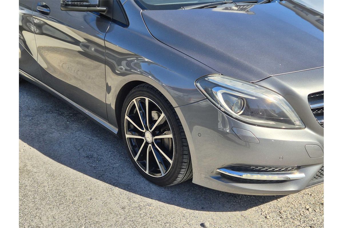 2014 Mercedes-Benz B-Class B200 W246