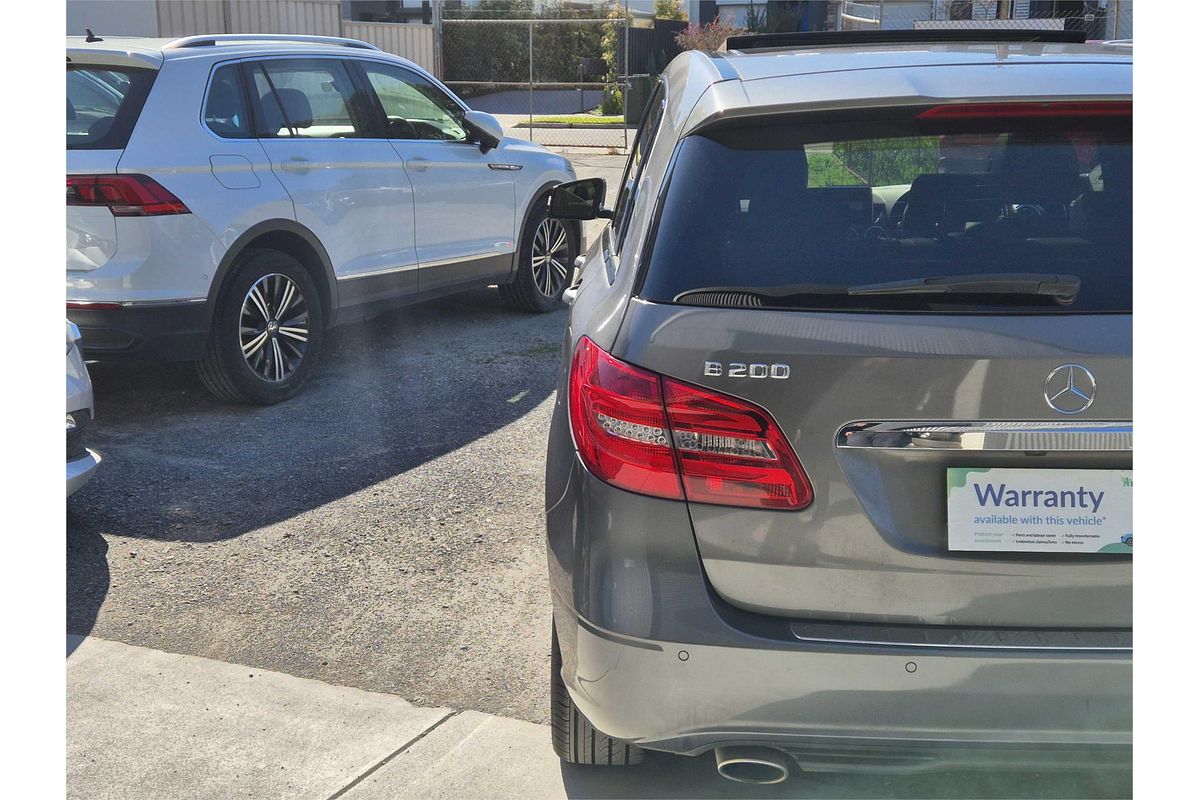 2014 Mercedes-Benz B-Class B200 W246