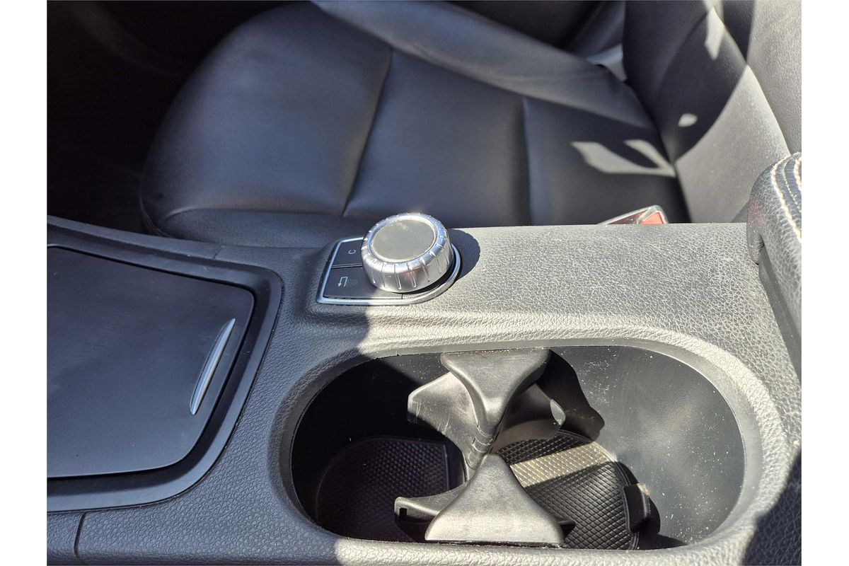 2014 Mercedes-Benz 200  246 MY14