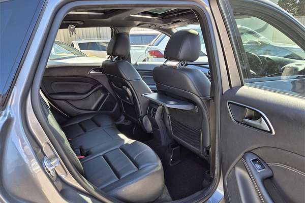 2014 Mercedes-Benz B-Class B200 W246