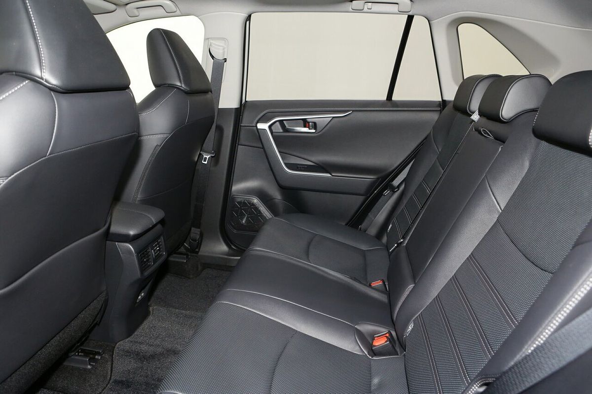 2024 Toyota RAV4 Cruiser AXAH54R