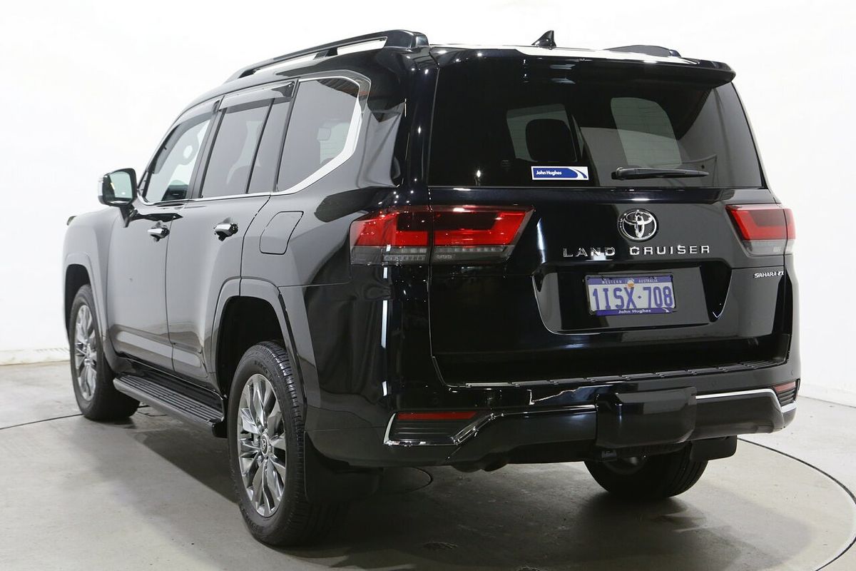 2022 Toyota Landcruiser Sahara ZX FJA300R