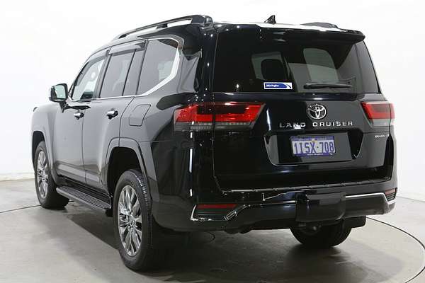 2022 Toyota Landcruiser Sahara ZX FJA300R