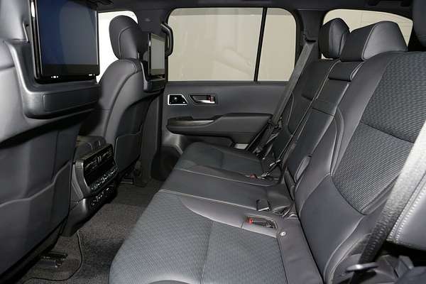 2022 Toyota Landcruiser Sahara ZX FJA300R