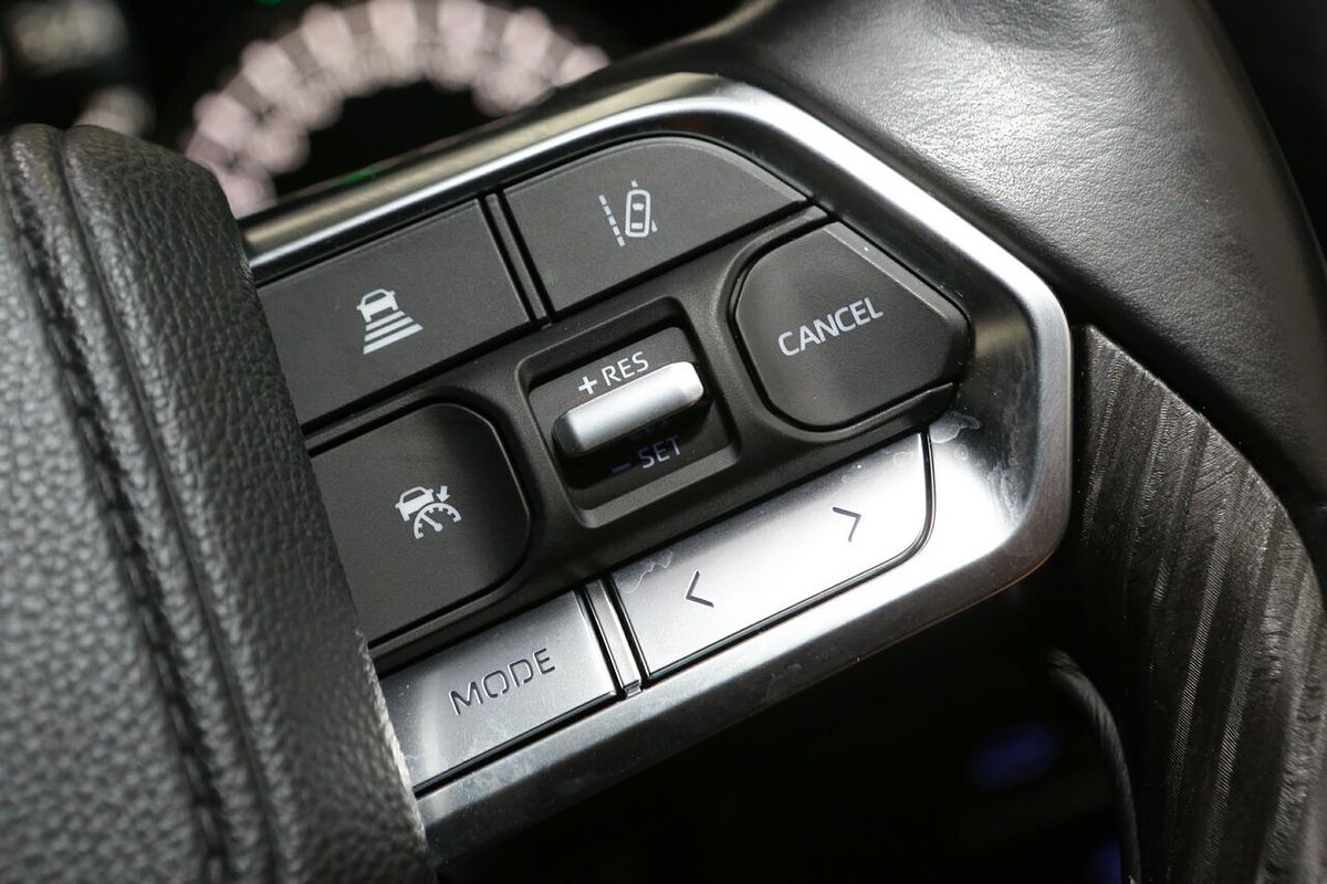 2022 Toyota Landcruiser Sahara ZX FJA300R