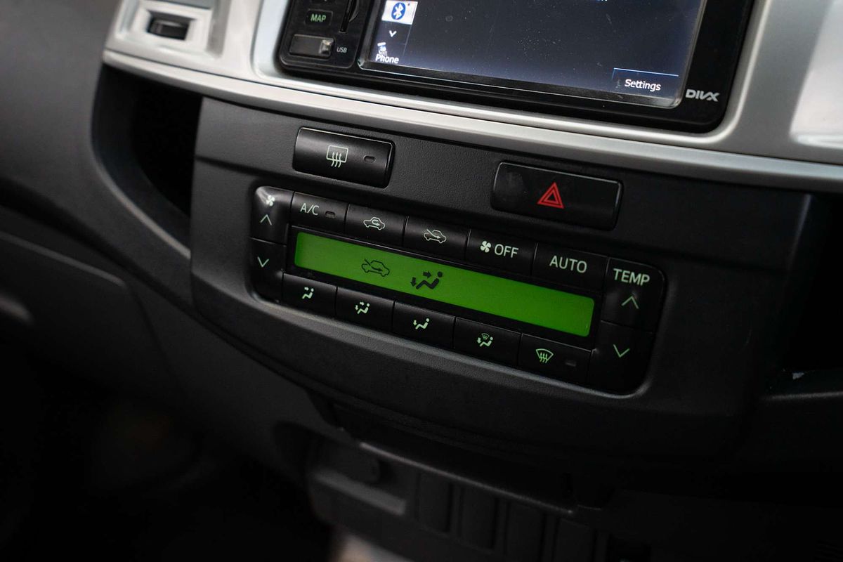 2012 Toyota Hilux SR5 KUN26R 4X4