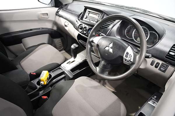 2013 Mitsubishi Triton GLX MN Rear Wheel Drive