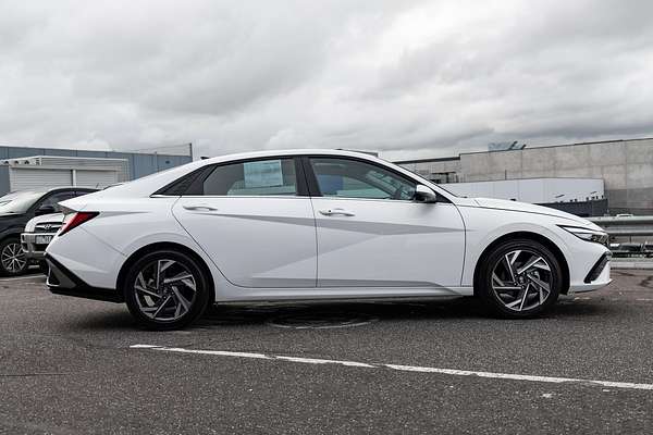 2025 Hyundai i30 Premium CN7.V2