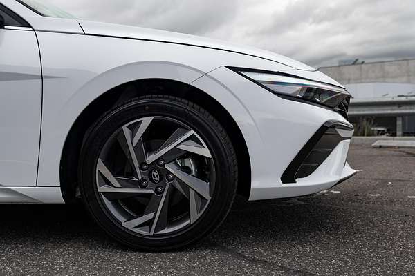 2025 Hyundai i30 Premium CN7.V2