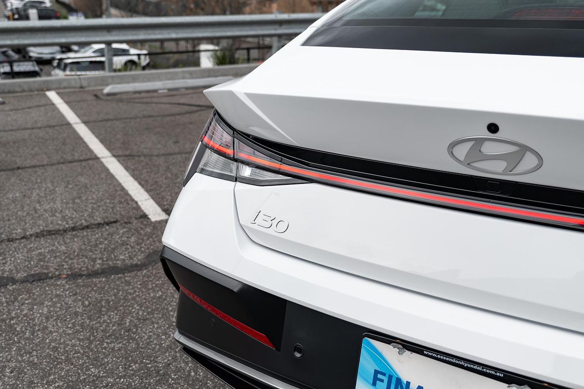2025 Hyundai i30 Premium CN7.V2