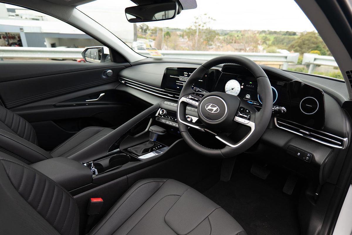 2025 Hyundai i30 Premium CN7.V2