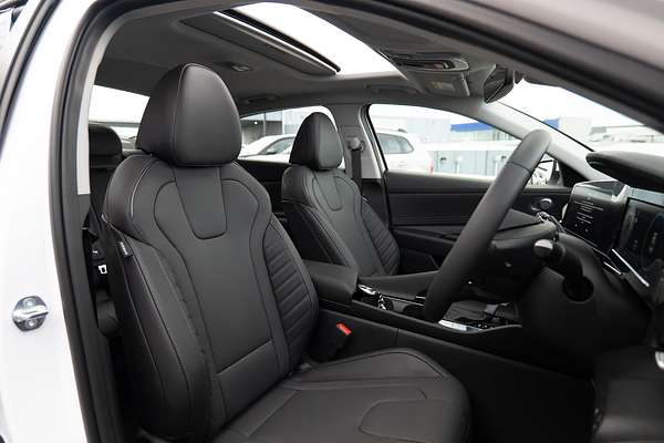 2025 Hyundai i30 Premium CN7.V2