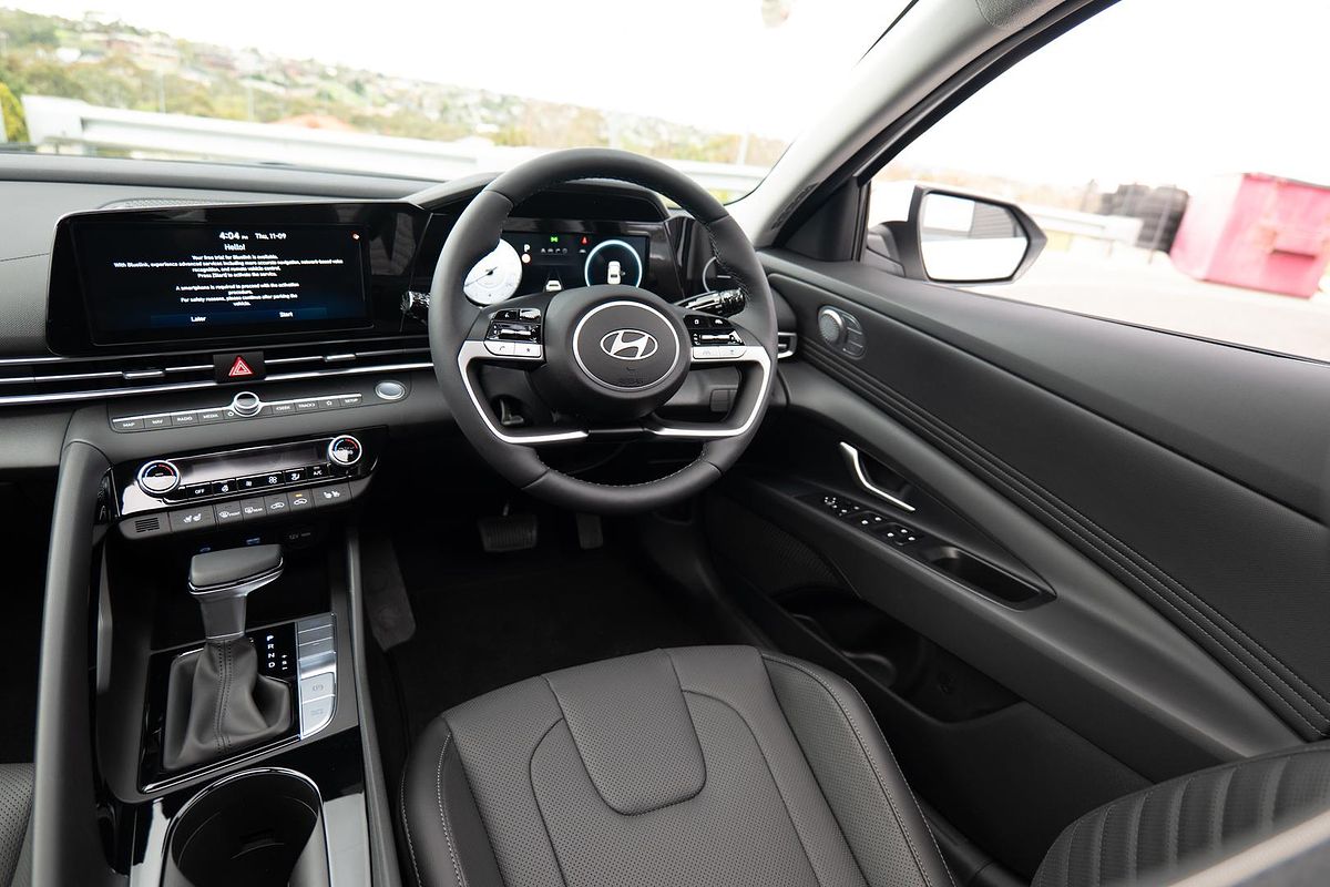 2025 Hyundai i30 Premium CN7.V2