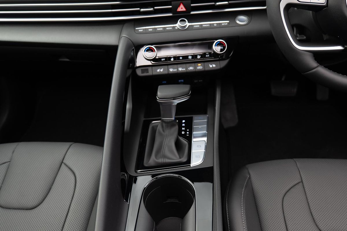 2025 Hyundai i30 Premium CN7.V2