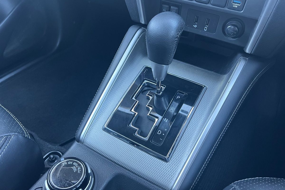 2021 Mitsubishi Triton GSR MR 4X4
