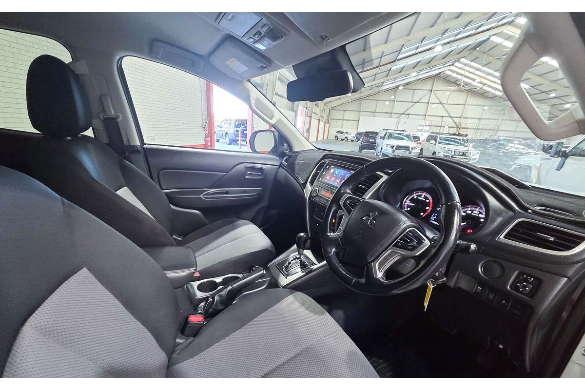 2020 Mitsubishi Triton GLX-R MR 4X4