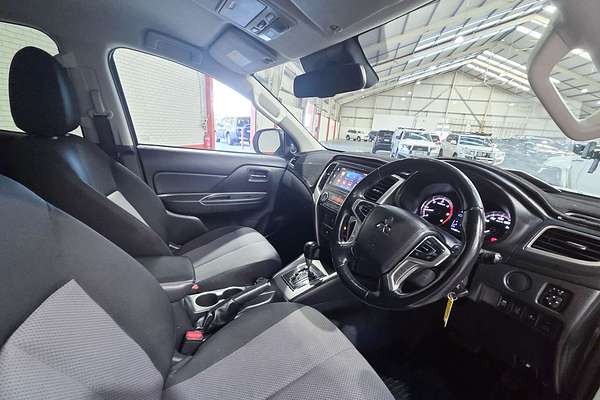2020 Mitsubishi Triton GLX-R MR 4X4