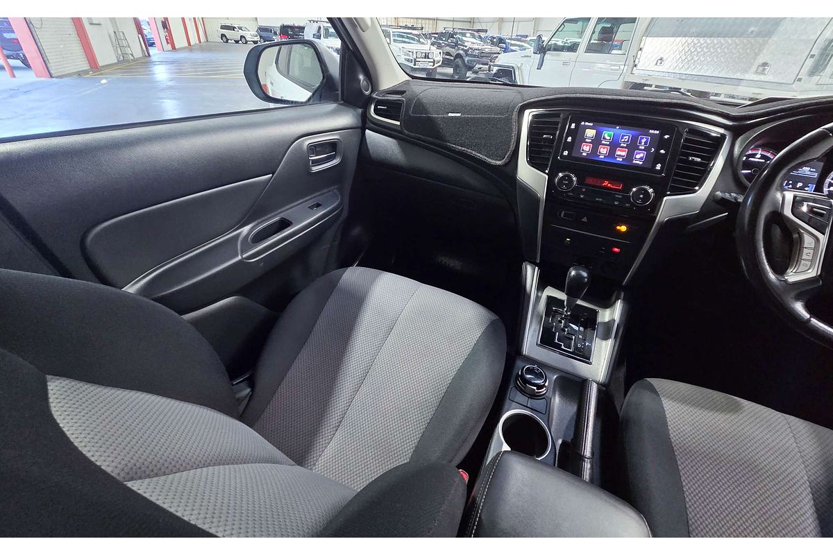 2020 Mitsubishi Triton GLX-R MR 4X4