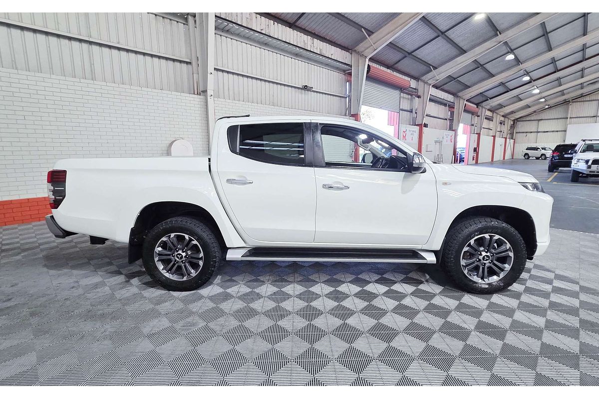 2020 Mitsubishi Triton GLX-R MR 4X4