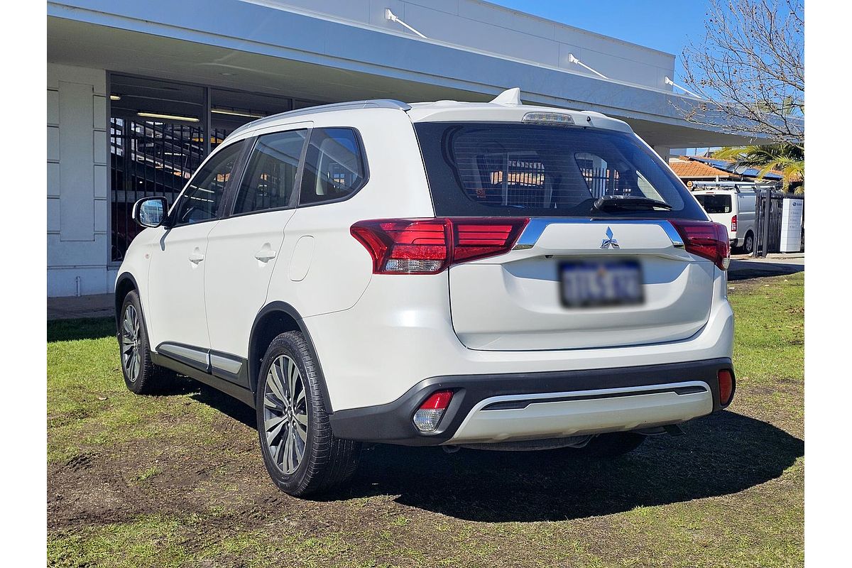 2018 Mitsubishi Outlander ES ZL