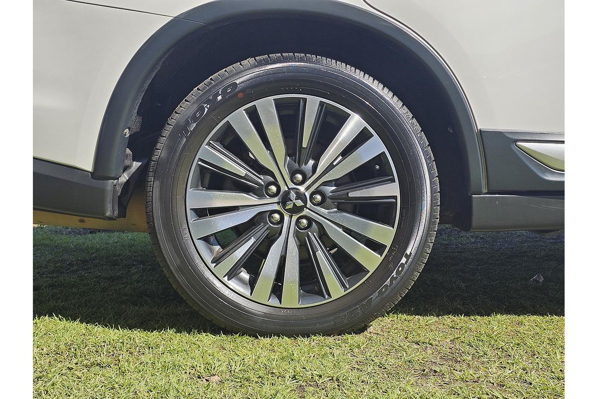 2018 Mitsubishi Outlander ES ZL