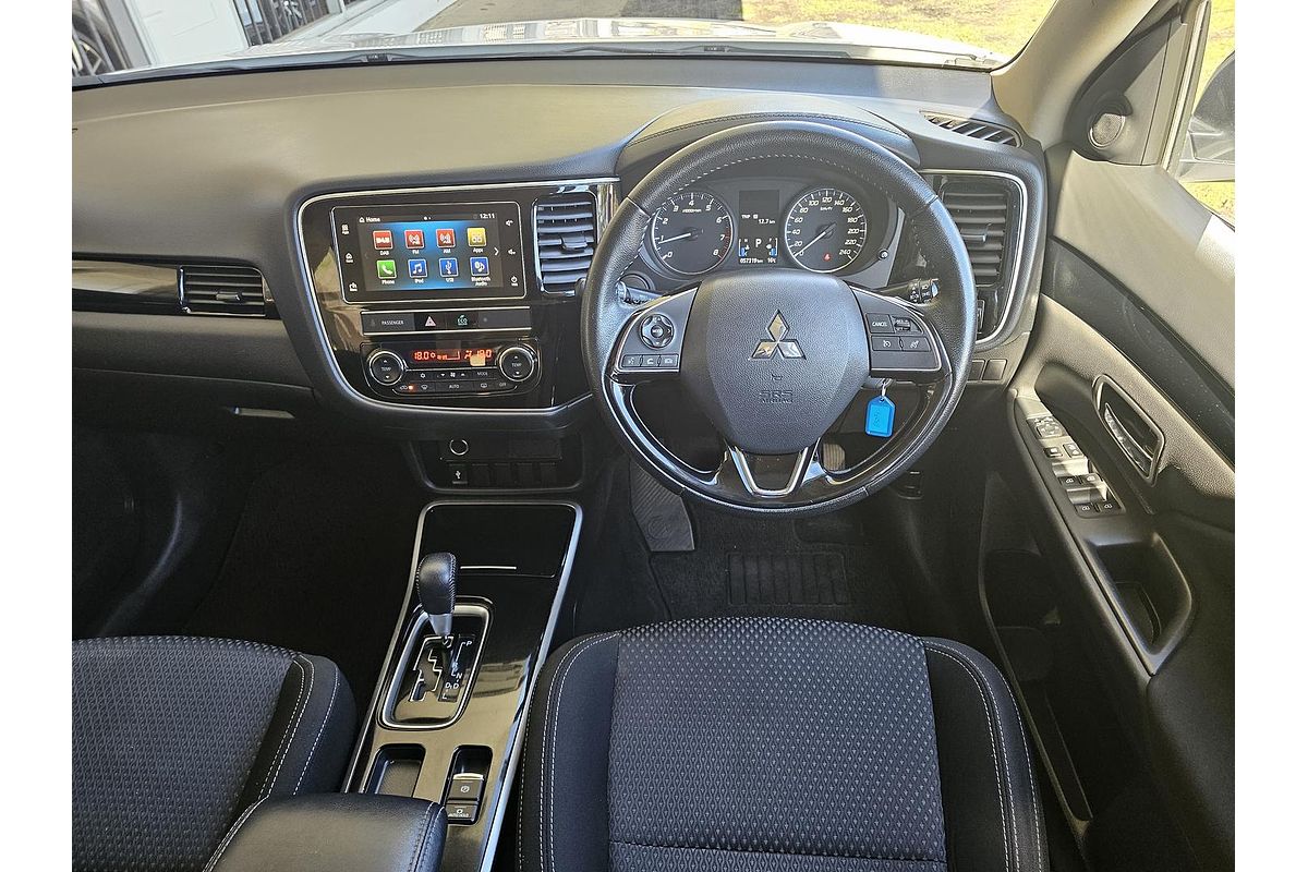 2018 Mitsubishi Outlander ES ZL