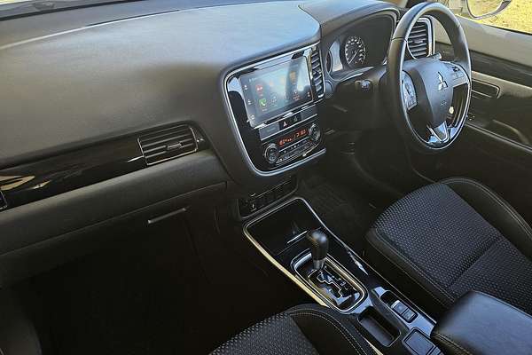 2018 Mitsubishi Outlander ES ZL