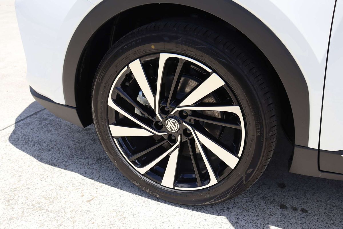2025 MG ZS Essence Hybrid+ ZS32