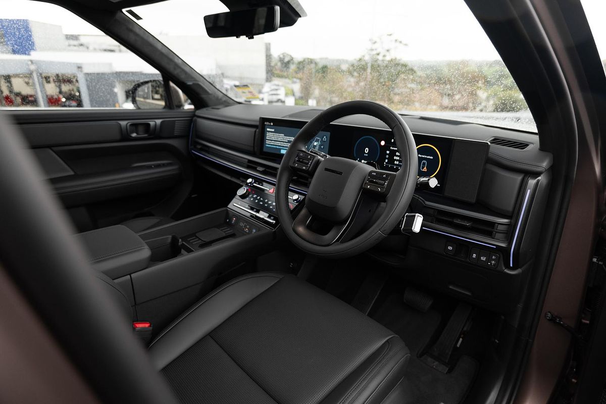 2025 Hyundai Santa Fe Hybrid Calligraphy MX5.V1