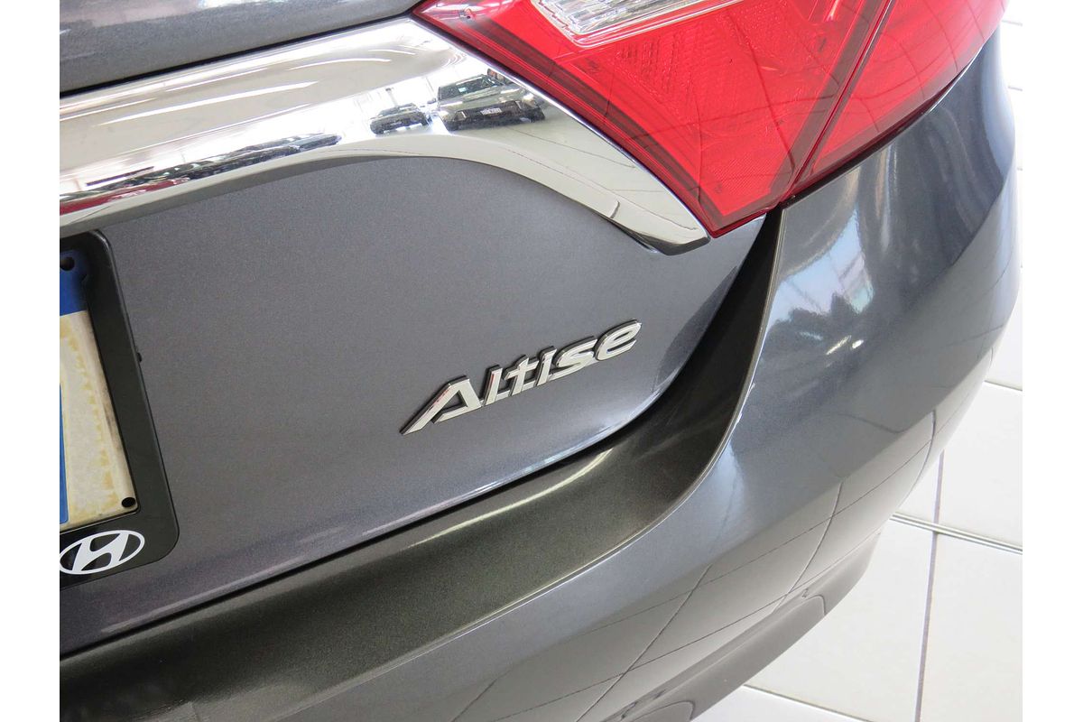 2016 Toyota Camry Altise ASV50R