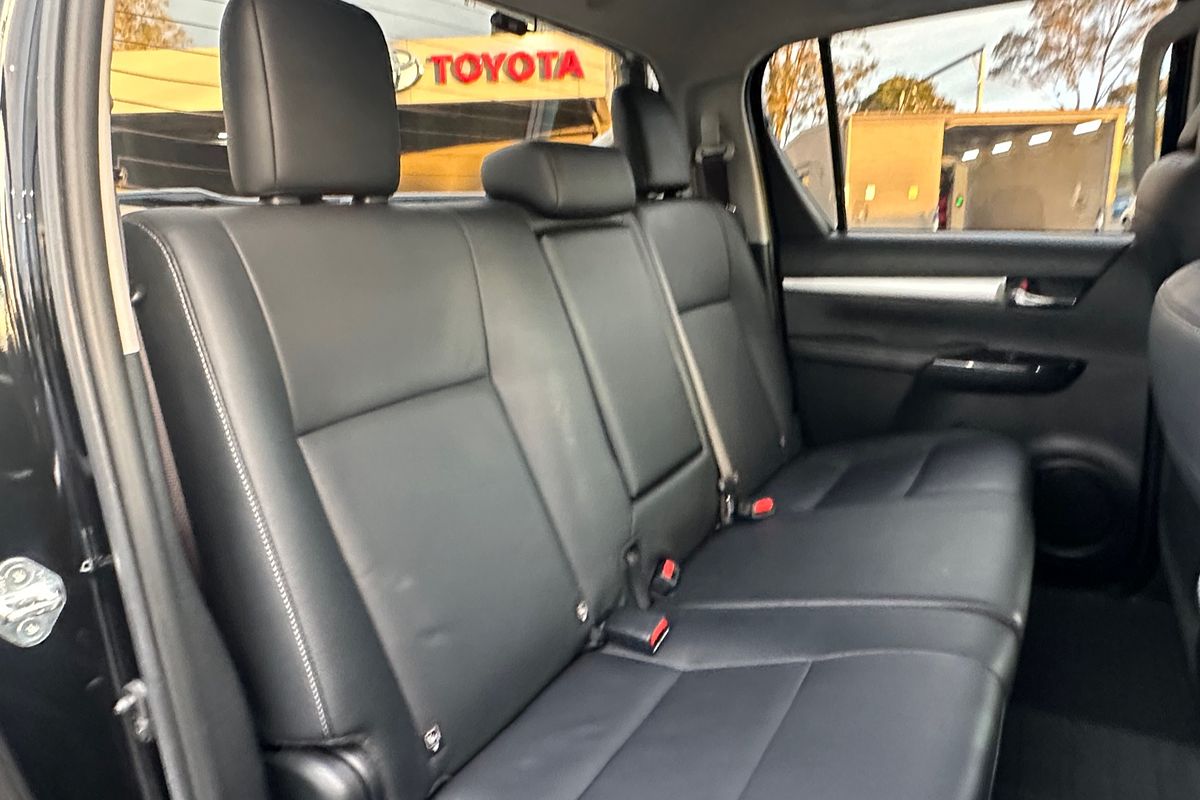 2020 Toyota Hilux Hilux 4x4 SR5 2.8L T Diesel Automatic Double Cab