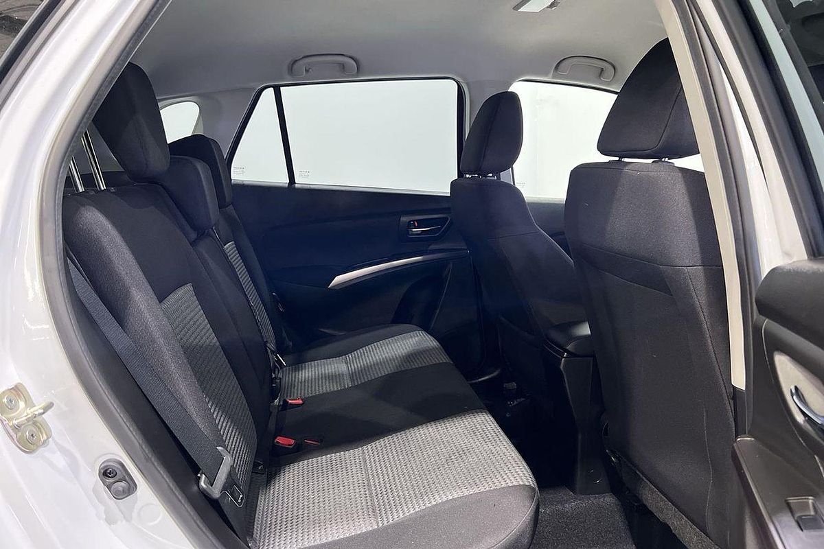 2023 Suzuki S-Cross GL+ JYB