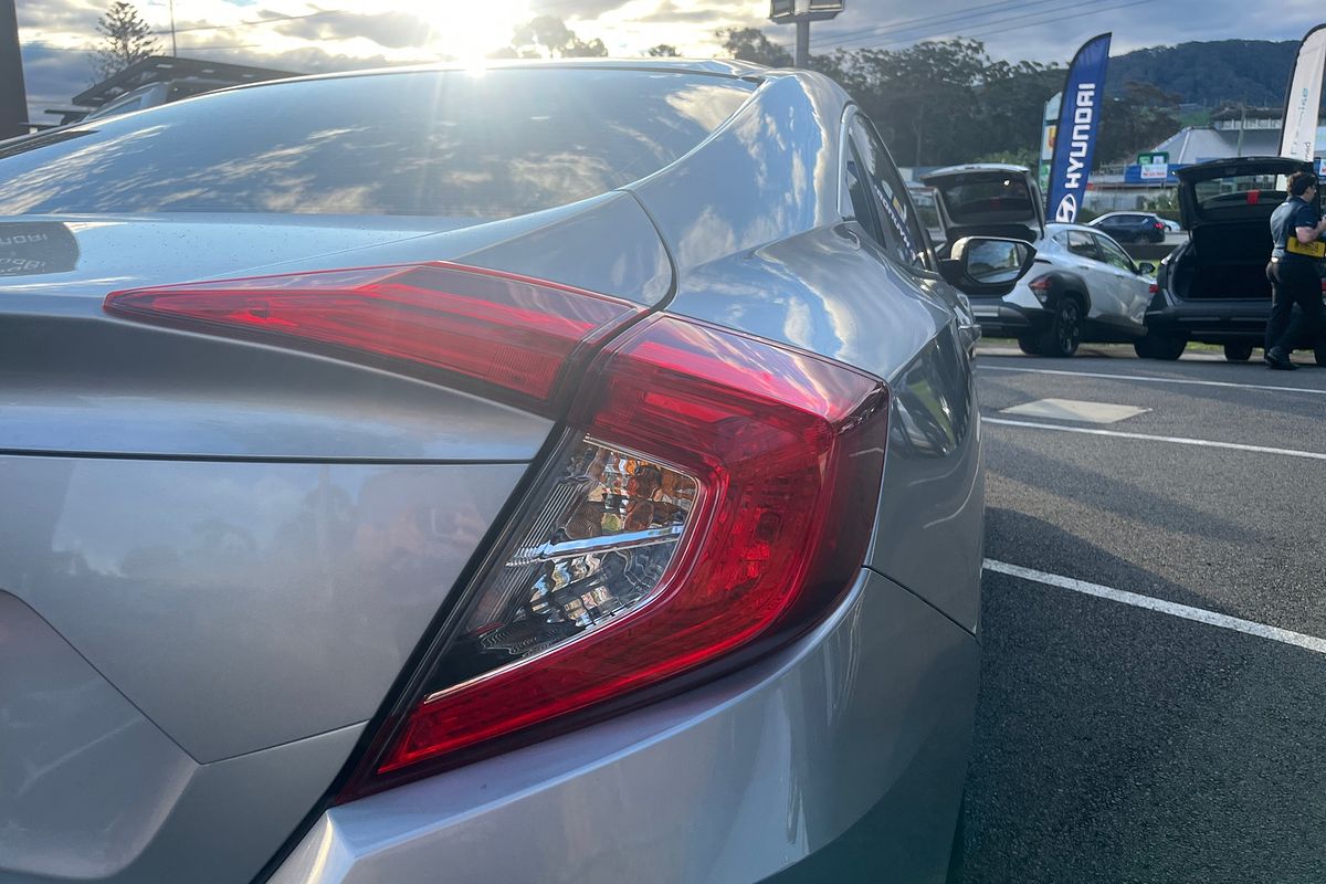 2018 Honda Civic VTi-S LUXE 10th Gen