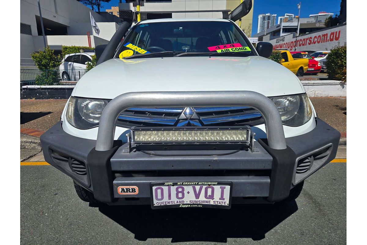 2015 Mitsubishi Triton GLX MQ 4X4