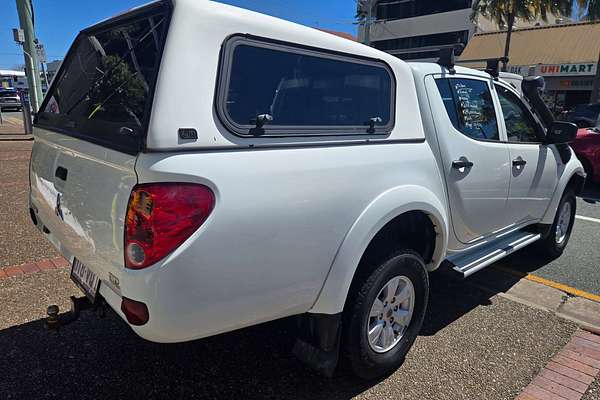 2015 Mitsubishi Triton GLX MQ 4X4