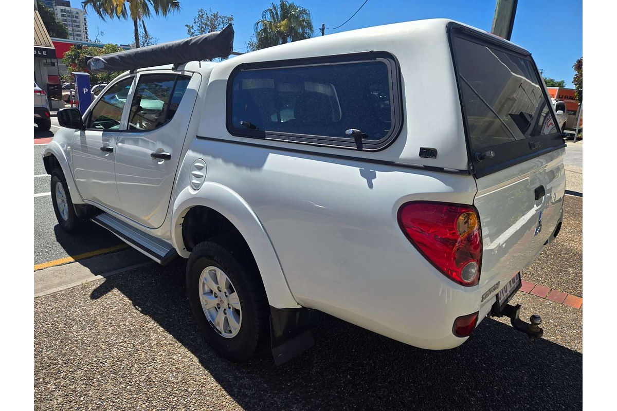 2015 Mitsubishi Triton GLX MQ 4X4