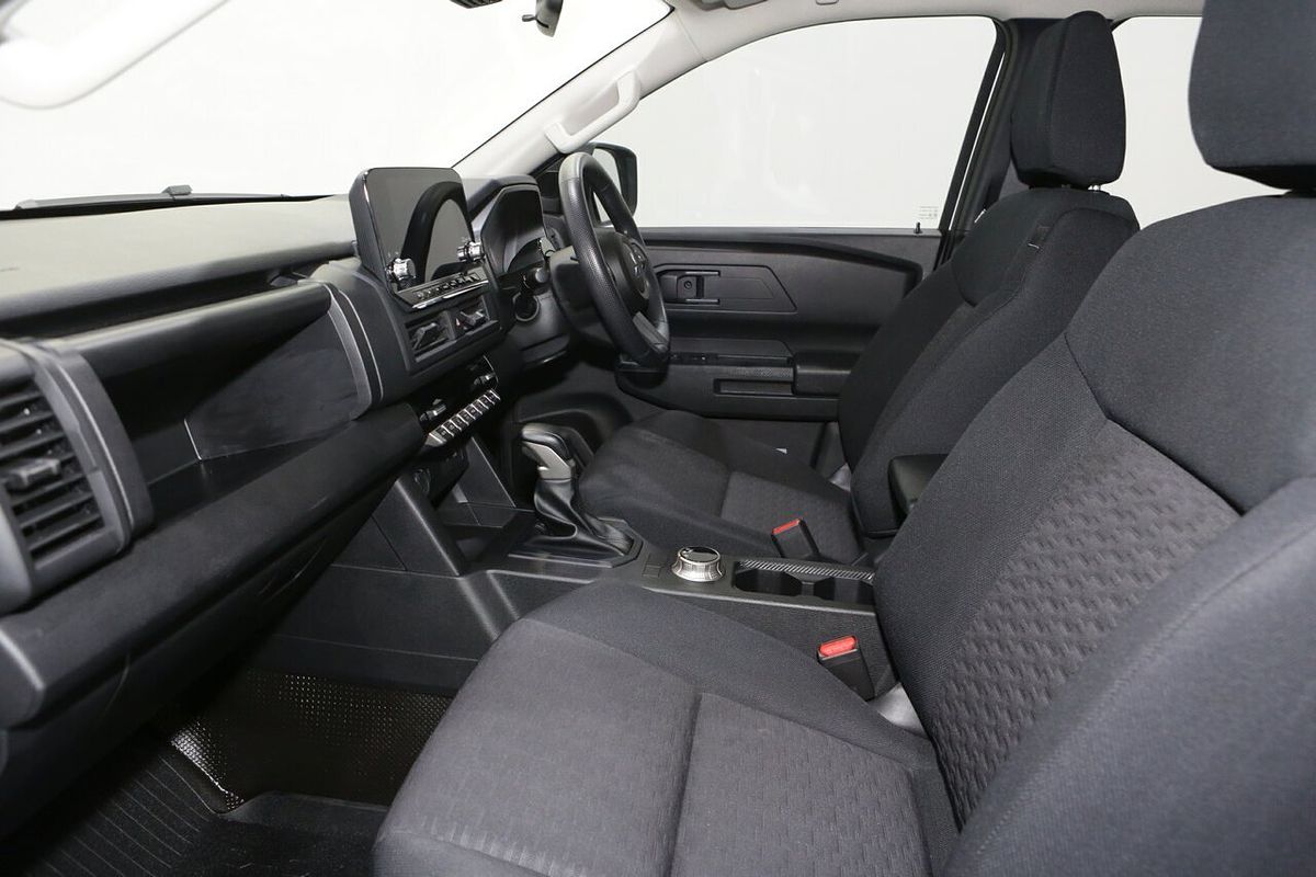 2024 Mitsubishi Triton GLX MV 4X4
