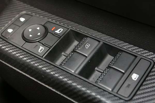 2024 Mitsubishi Triton GLX MV 4X4