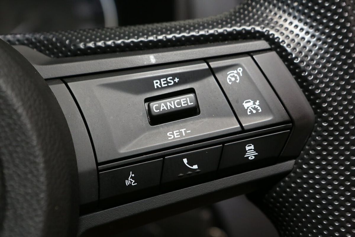 2024 Mitsubishi Triton GLX MV 4X4