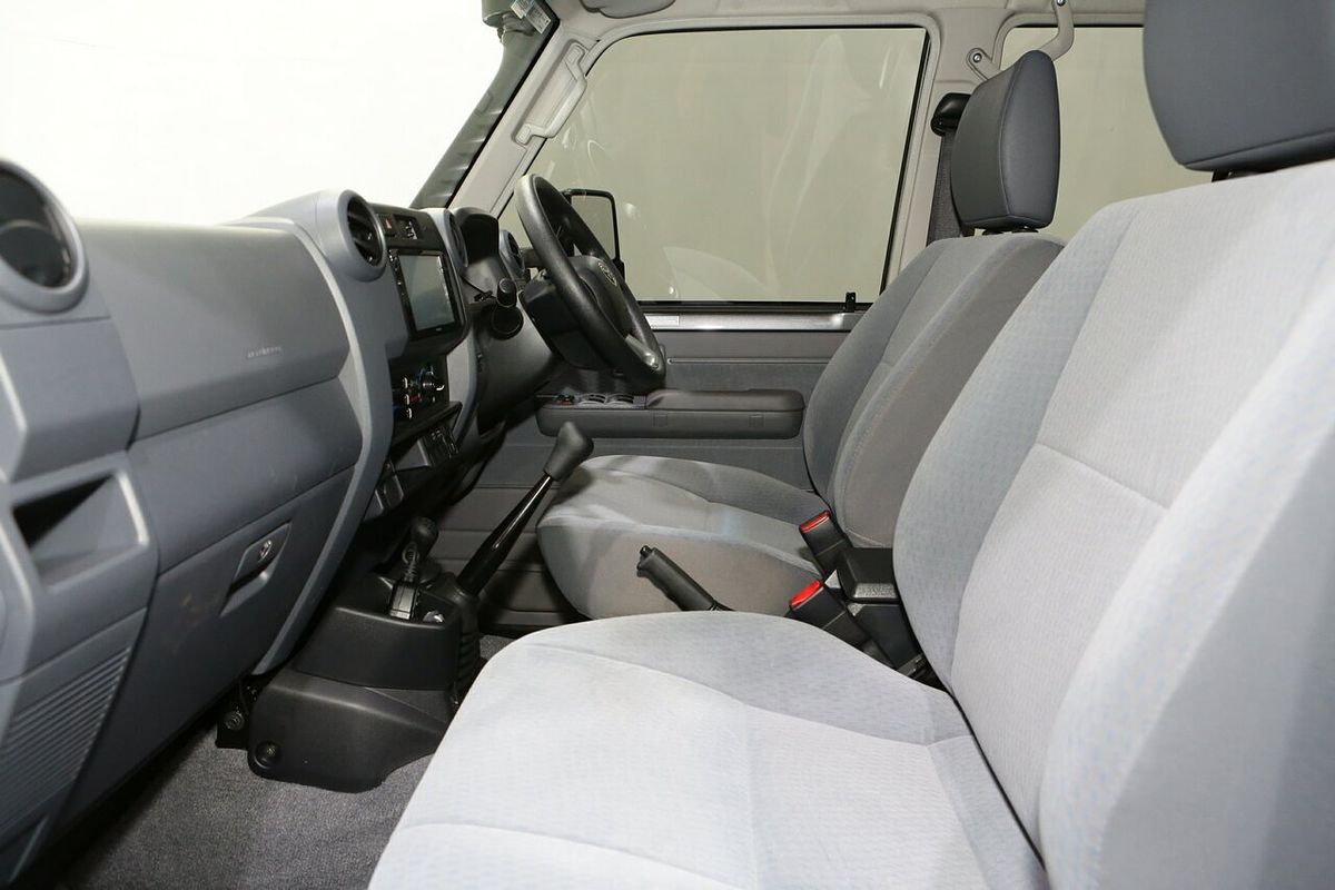 2025 Toyota Landcruiser GXL VDJL79R 4X4