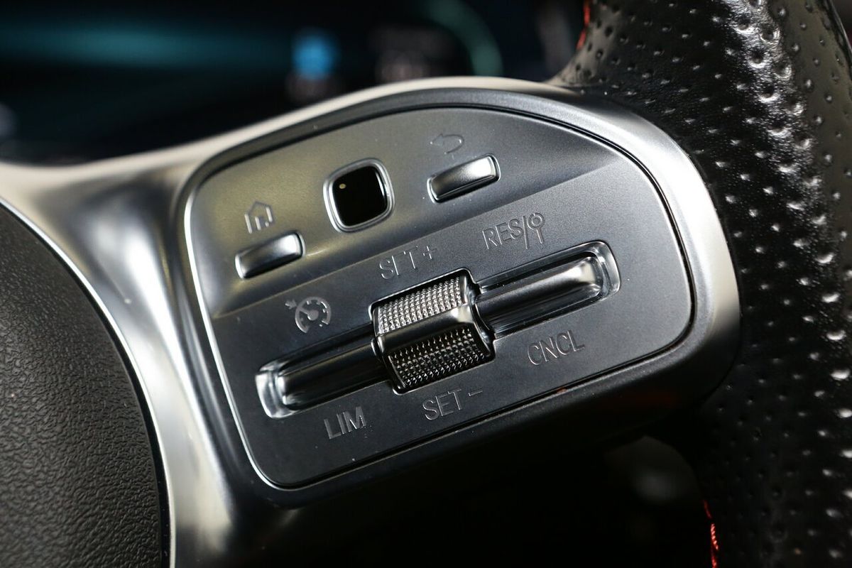 2022 Mercedes-Benz A-Class A250 V177