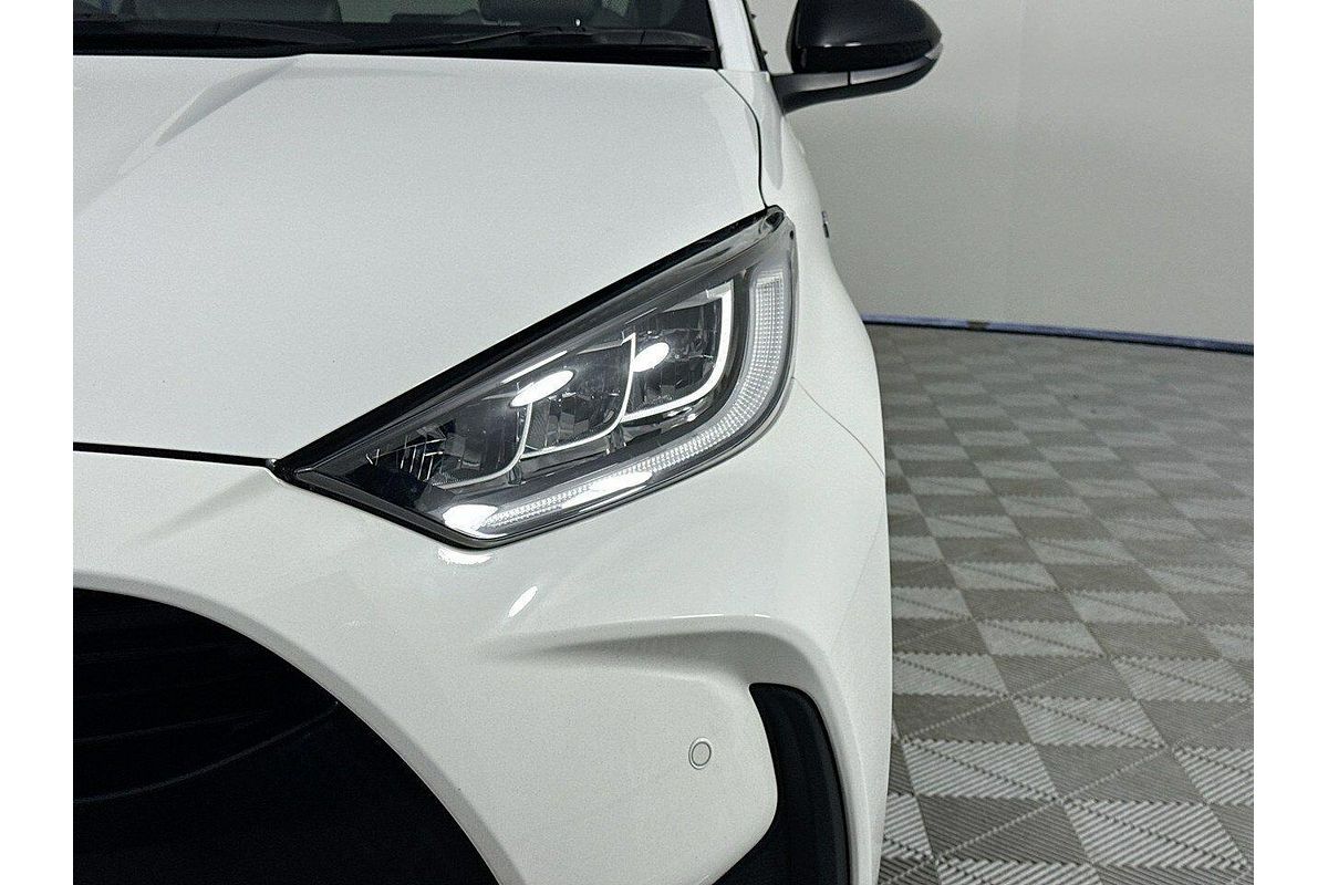2021 Toyota Yaris ZR Hybrid MXPH10R