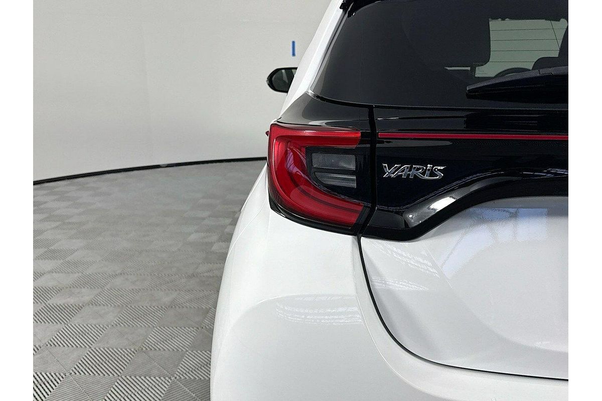 2021 Toyota Yaris ZR Hybrid MXPH10R