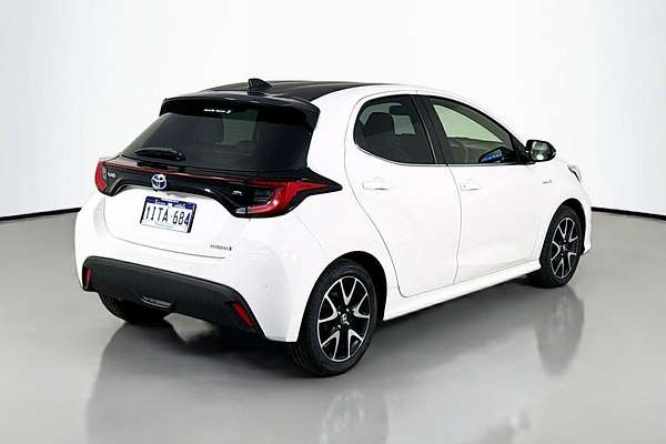 2021 Toyota Yaris ZR Hybrid MXPH10R