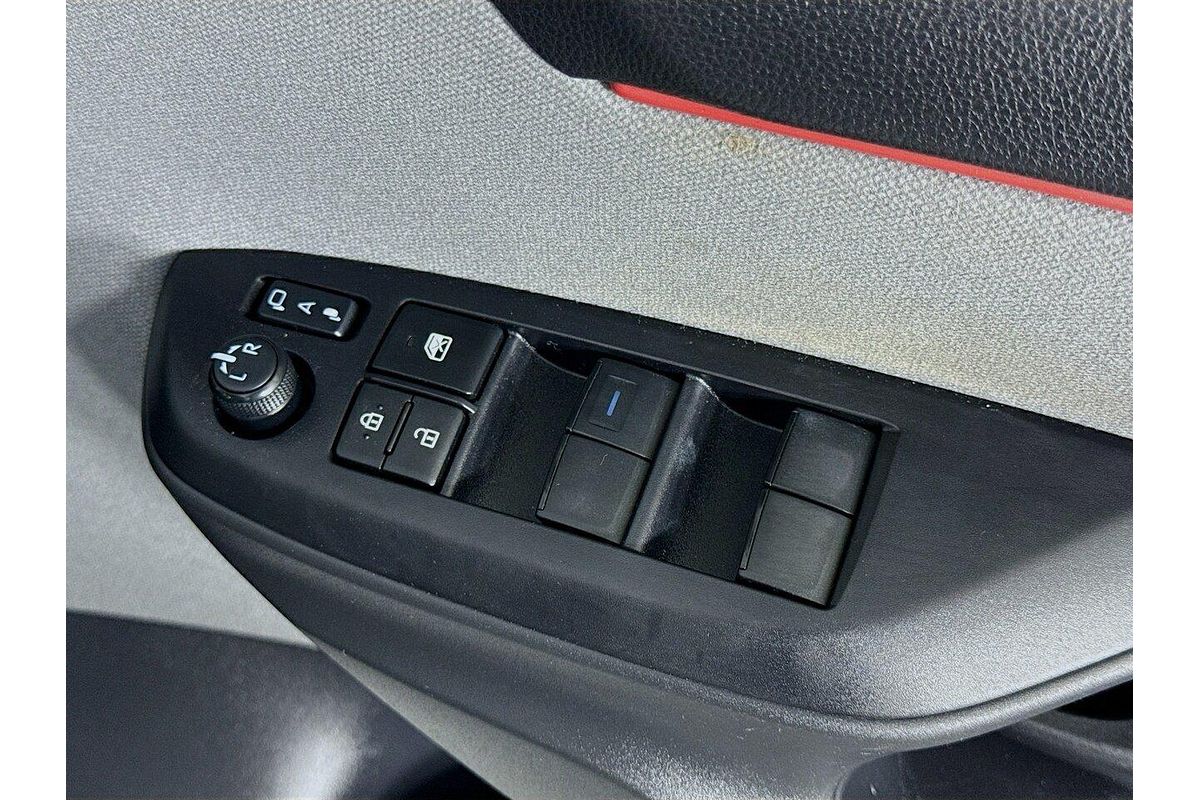 2021 Toyota Yaris ZR Hybrid MXPH10R