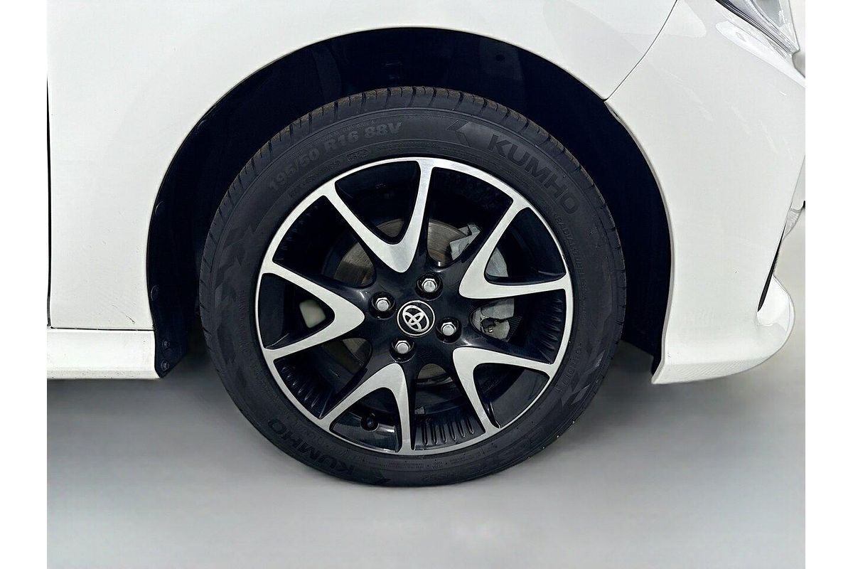 2021 Toyota Yaris ZR Hybrid MXPH10R
