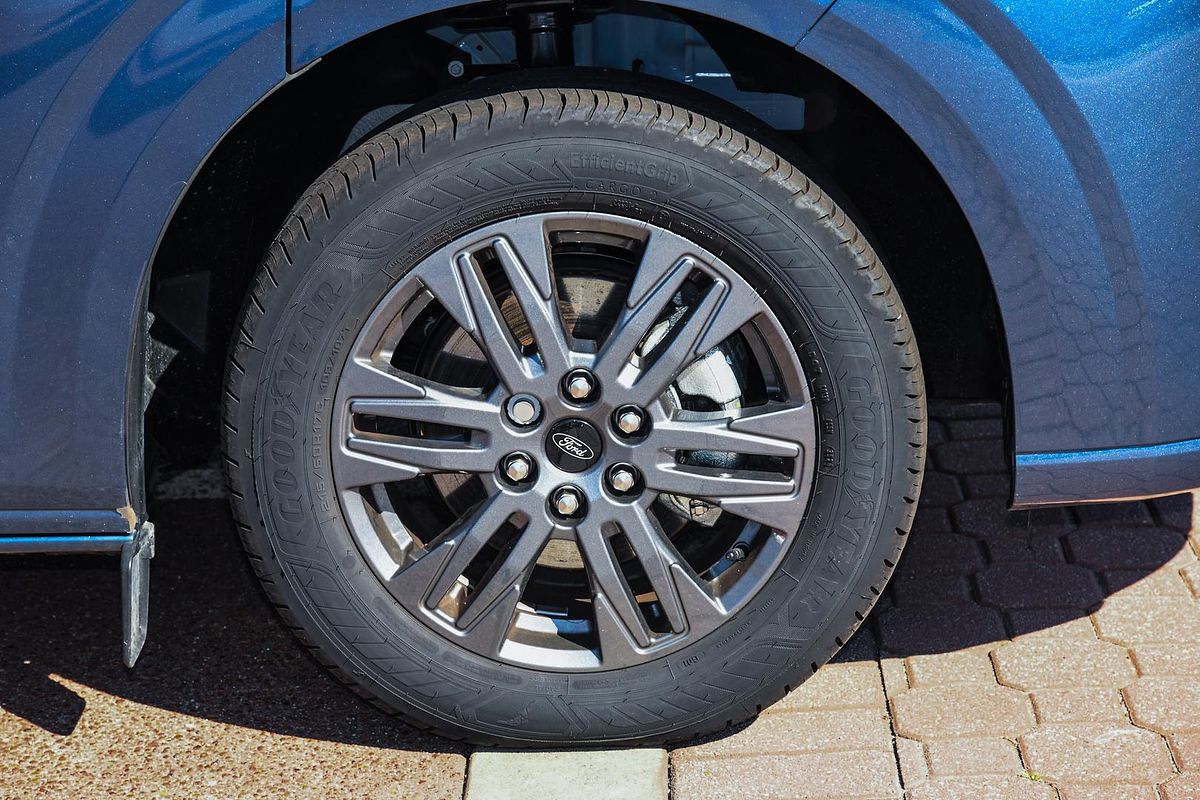 2024 Ford Tourneo Titanium X AV SWB