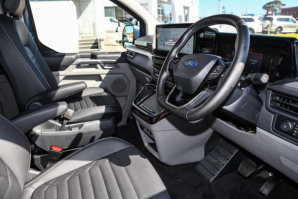 2024 Ford Tourneo Titanium X AV SWB