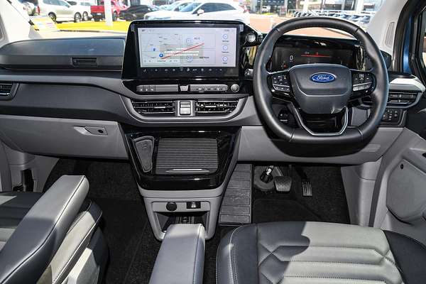2024 Ford Tourneo Titanium X AV SWB
