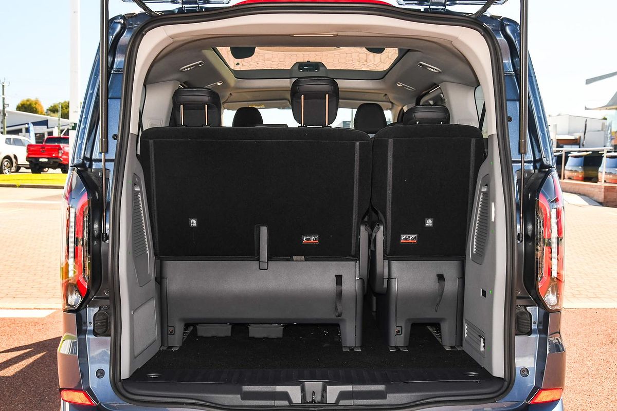 2024 Ford Tourneo Titanium X AV SWB